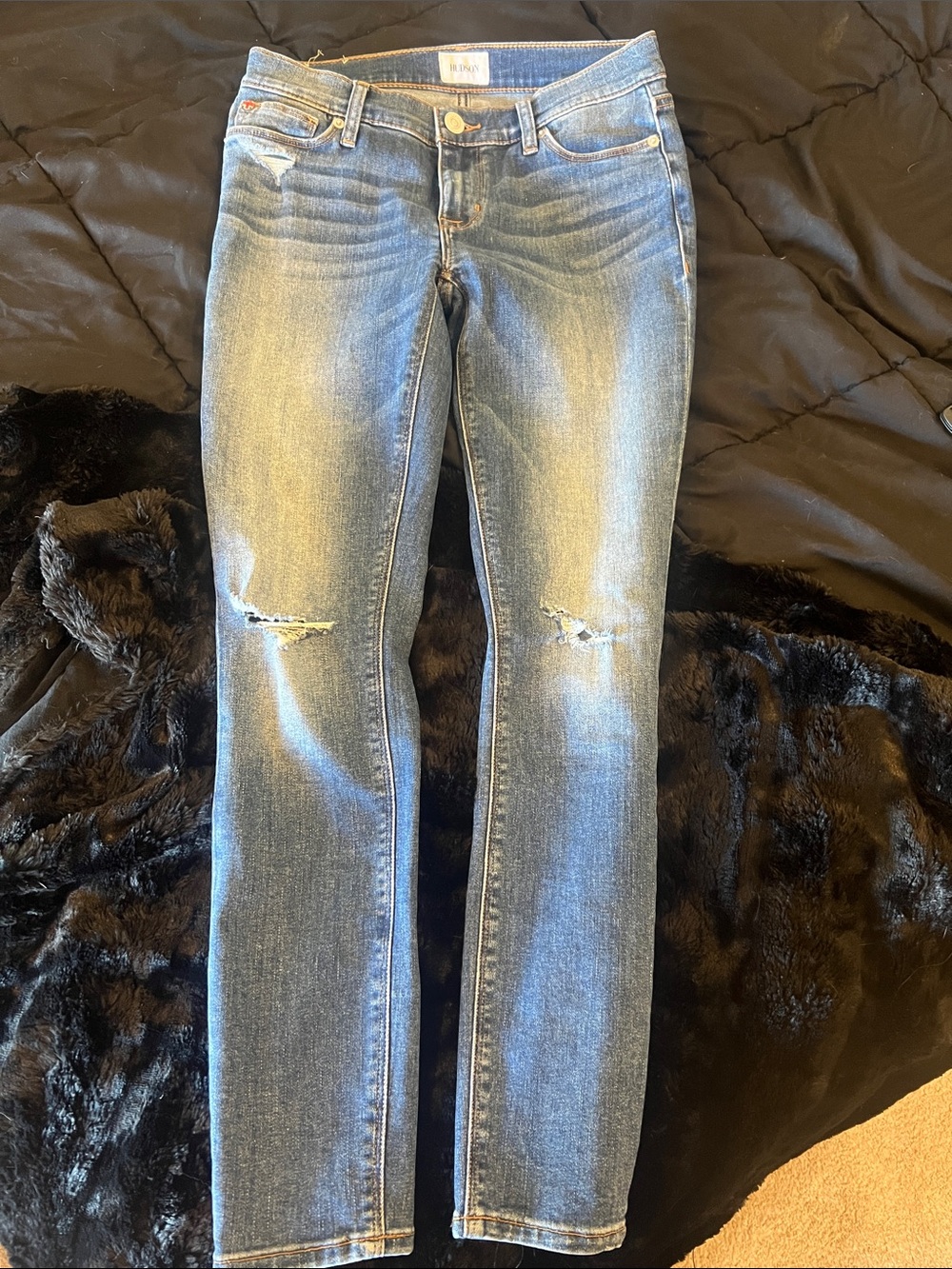 Hudson Jeans Women's Skinny Light Blue Denim with Contrast Stitching